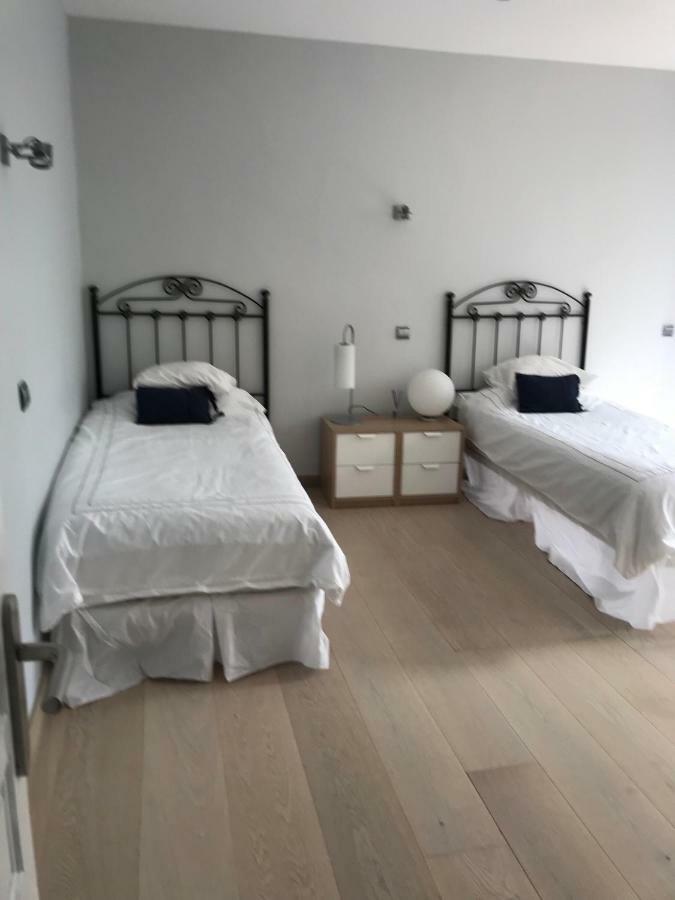 Villa With Heated Pool And Jacuzzi Close To Puerto Banus And Beach Estepona Exteriör bild