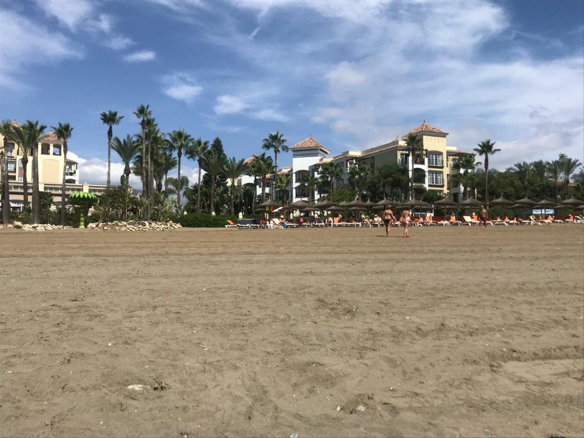 Villa With Heated Pool And Jacuzzi Close To Puerto Banus And Beach Estepona Exteriör bild
