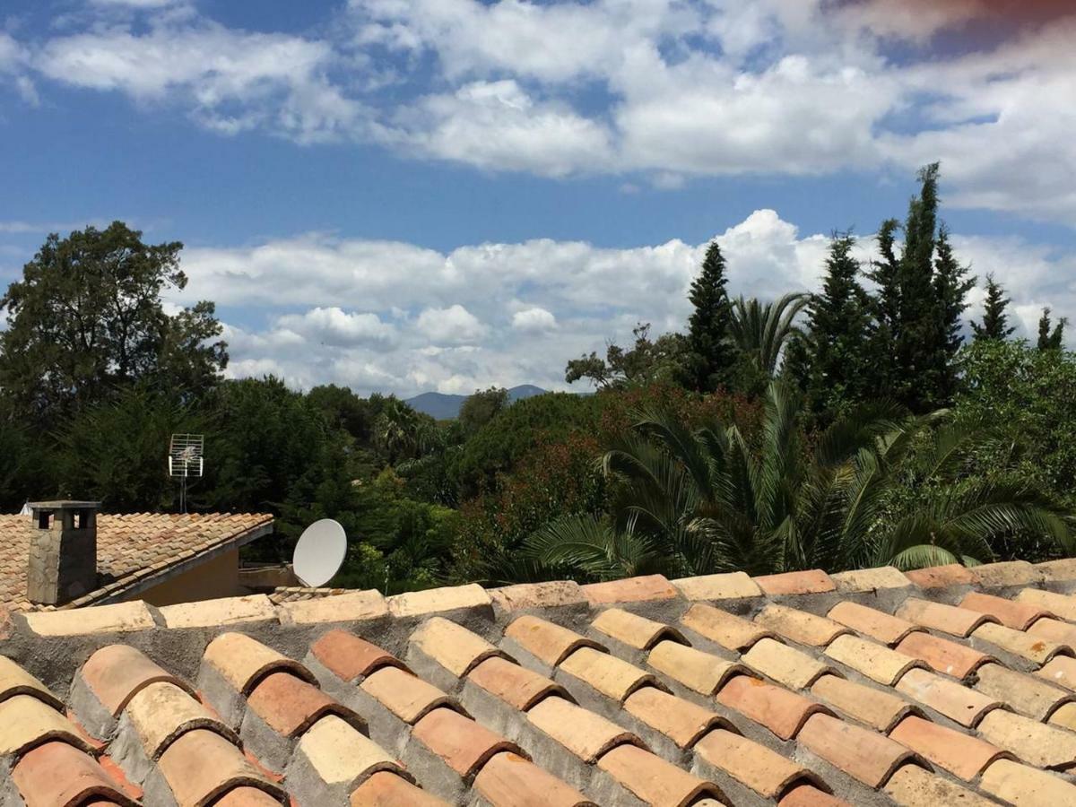 Villa With Heated Pool And Jacuzzi Close To Puerto Banus And Beach Estepona Exteriör bild